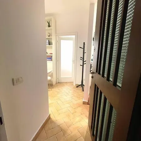 Santa Sofia Apartment