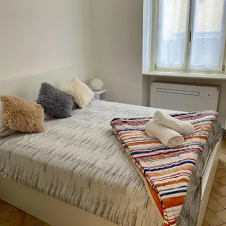 Santa Sofia Apartment Milan